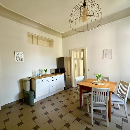 Sonnenschein Apartment *